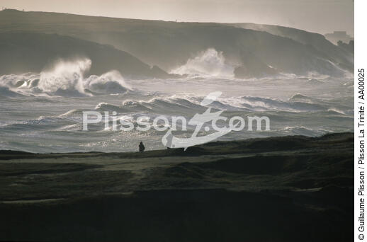 Côte Sauvage de Quiberon par grand vent. - © Guillaume Plisson / Plisson La Trinité / AA00025 - Photo Galleries - Environment