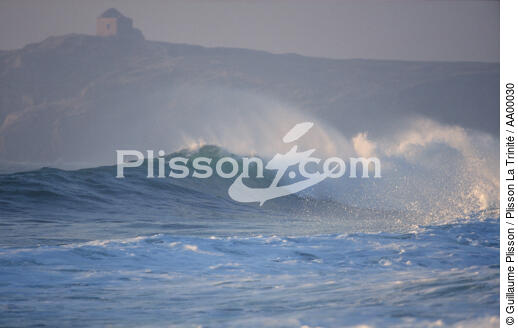 Pointe de Percho (Côte sauvage de Quiberon) - © Guillaume Plisson / Plisson La Trinité / AA00030 - Photo Galleries - Storm at sea