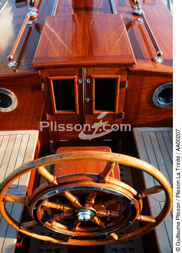 Barre à roue. - © Guillaume Plisson / Plisson La Trinité / AA00207 - Nos reportages photos - Yachting