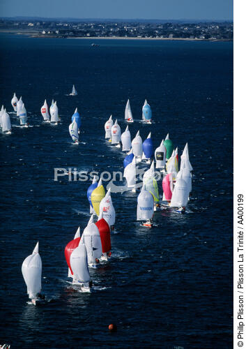 Spi Ouest France. - © Philip Plisson / Plisson La Trinité / AA00199 - Photo Galleries - Nautical terms