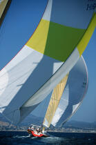Jeu de voile. © Philip Plisson / Plisson La Trinité / AA00216 - Photo Galleries - Sailing boat
