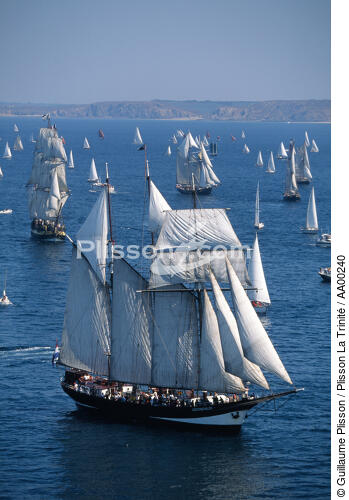 The Oosterschelde during Brest 96. - © Guillaume Plisson / Plisson La Trinité / AA00240 - Photo Galleries - The major maritime celebrations in Brest