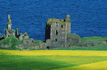 Le château en ruine de Joan O'Groats (Ecosse). © Philip Plisson / Plisson La Trinité / AA00248 - Photo Galleries - Scotland