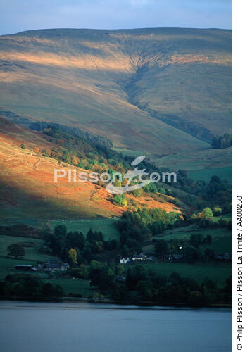 Loch Rannoch (Ecosse) - © Philip Plisson / Plisson La Trinité / AA00250 - Photo Galleries - Scotland