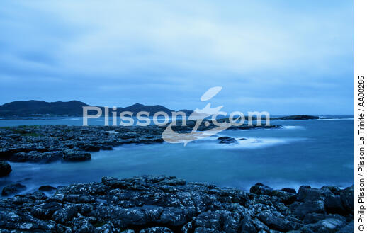 Plages de galets en Ecosse. - © Philip Plisson / Plisson La Trinité / AA00285 - Nos reportages photos - Paysage littoral