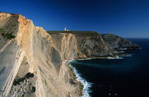 The cliff of Cabo Espichel. © Philip Plisson / Plisson La Trinité / AA00346 - Photo Galleries - Coastal landscape