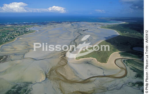Grève de Goulven vue du ciel - © Philip Plisson / Plisson La Trinité / AA00412 - Photo Galleries - Low tide