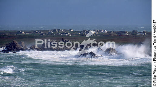 Stormy weather on Ouessant island - © Philip Plisson / Plisson La Trinité / AA00457 - Photo Galleries - Storm at sea