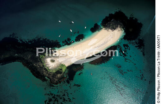 Glénans Archipelago - © Philip Plisson / Plisson La Trinité / AA00471 - Photo Galleries - Beach