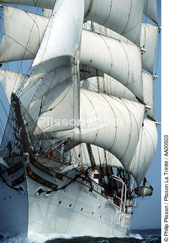 Le Statsraad Lehmkulh, bateau de croisière et navire école. - © Philip Plisson / Plisson La Trinité / AA00503 - Photo Galleries - Tall ships