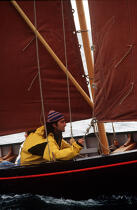 Canot à livarde breton. © Philip Plisson / Plisson La Trinité / AA00584 - Nos reportages photos - Vertical