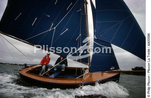Cotre en manoeuvre. - © Philip Plisson / Plisson La Trinité / AA00586 - Photo Galleries - Yachting