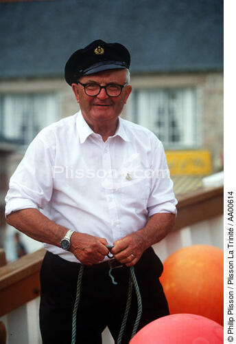 Capitaine du langoustier la Sainte-Jeanne. - © Philip Plisson / Plisson La Trinité / AA00614 - Photo Galleries - Fisherman