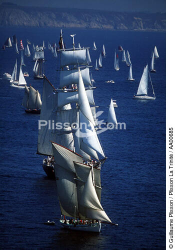 Grands voiliers pendant Brest 96. - © Guillaume Plisson / Plisson La Trinité / AA00685 - Photo Galleries - Brest 96