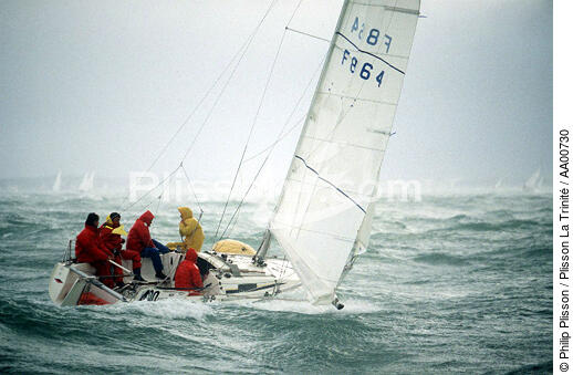 Mauvais temps pendant le Spi Ouest France 1994. - © Philip Plisson / Plisson La Trinité / AA00730 - Photo Galleries - Nautical terms