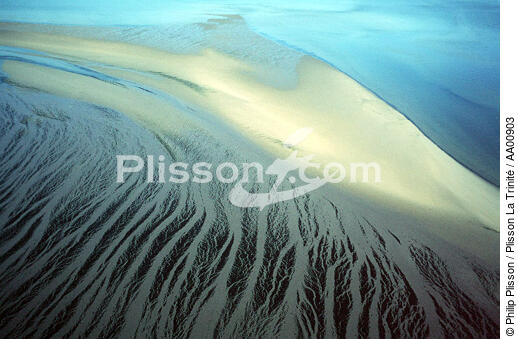 Plage, marée basse... - © Philip Plisson / Plisson La Trinité / AA00903 - Photo Galleries - Geomorphology
