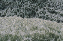 Waves © Philip Plisson / Plisson La Trinité / AA00914 - Photo Galleries - Bubbling