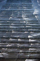 Parcs à moules à marée montante © Philip Plisson / Plisson La Trinité / AA01007 - Photo Galleries - Côtes d'Armor