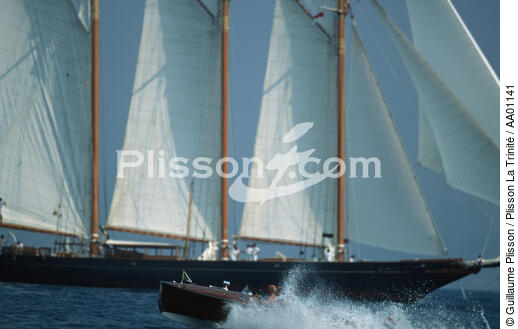Voilure du Shenandoah pendant les Régates Royales. - © Guillaume Plisson / Plisson La Trinité / AA01141 - Photo Galleries - Tall ship / Sailing ship