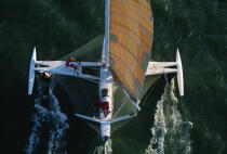 Vue en plongée de l'Hydroptère. © Philip Plisson / Plisson La Trinité / AA01179 - Photo Galleries - Multihull