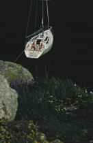 Bronzage sur un monocoque de croisière. © Philip Plisson / Plisson La Trinité / AA01229 - Nos reportages photos - Monocoque de plaisance/croisière