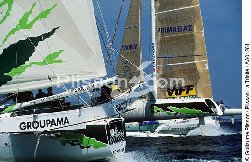 Groupama et Primagaz au Trophée des multicoques. - © Guillaume Plisson / Plisson La Trinité / AA01261 - Photo Galleries - Ocean racing trimaran