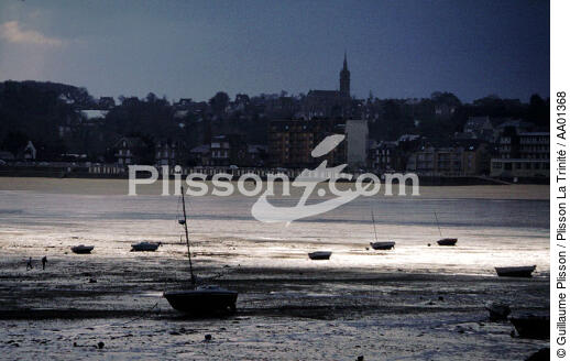 Mouillage à Saint-Malo. - © Guillaume Plisson / Plisson La Trinité / AA01368 - Photo Galleries - Low tide