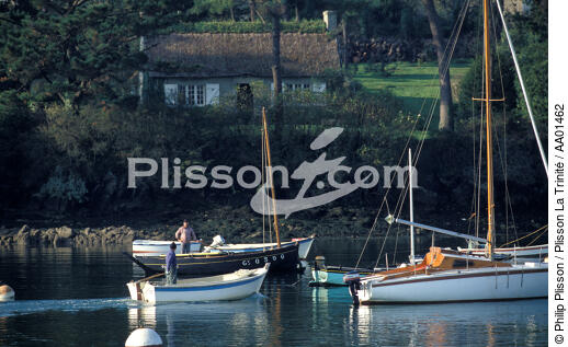 Bateaux sur l'Odet. - © Philip Plisson / Plisson La Trinité / AA01462 - Photo Galleries - River
