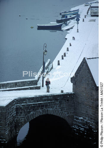 Saint-Goustan sous la neige. - © Philip Plisson / Plisson La Trinité / AA01527 - Nos reportages photos - Neige