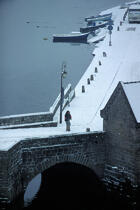 Saint-Goustan sous la neige. © Philip Plisson / Plisson La Trinité / AA01527 - Nos reportages photos - Pont