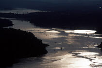 Rivière d'Etel au crépuscule. © Guillaume Plisson / Plisson La Trinité / AA01533 - Nos reportages photos - Moment de la journée