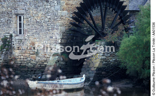 Moulin en rivière d'Etel. - © Guillaume Plisson / Plisson La Trinité / AA01536 - Photo Galleries - Small boat