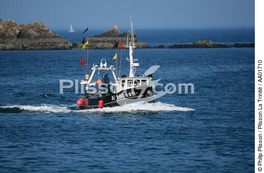 Bateau de pêche de houat. - © Philip Plisson / Plisson La Trinité / AA01710 - Nos reportages photos - Morbihan