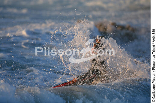 Surf à Quiberon. - © Guillaume Plisson / Plisson La Trinité / AA01839 - Nos reportages photos - Surf