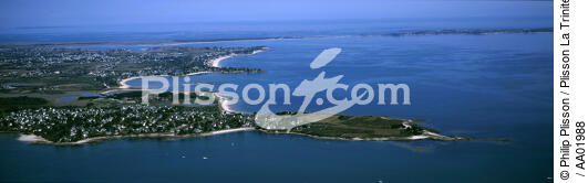 Vue aérienne de Carnac et la Trinité-sur-mer. - © Philip Plisson / Plisson La Trinité / AA01988 - Nos reportages photos - Trinité-sur-Mer [La]