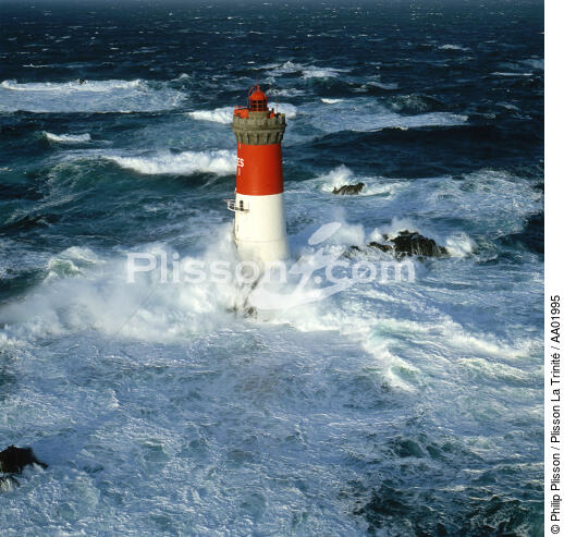 Les Pierres Noires. - © Philip Plisson / Plisson La Trinité / AA01995 - Photo Galleries - Lighthouse [29]