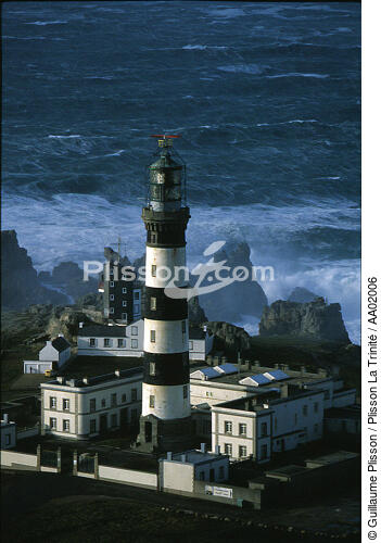 Tempête sur le phare de Créac'h. - © Guillaume Plisson / Plisson La Trinité / AA02006 - Nos reportages photos - Créac'h