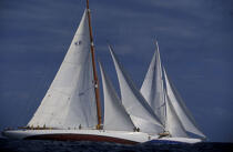 Class J Astra et Candida bord à bord. © Guillaume Plisson / Plisson La Trinité / AA02068 - Photo Galleries - Classic Yachting