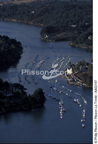 Ros-Bras sur l'Aven. - © Philip Plisson / Plisson La Trinité / AA02197 - Nos reportages photos - Aven [L']