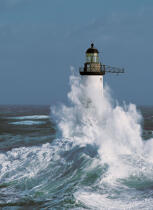 Ar-Men à l'assault des vagues © Guillaume Plisson / Plisson La Trinité / AA02198 - Photo Galleries - Lighthouse [29]