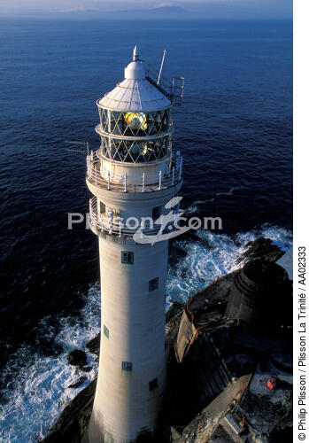 Phare du Fastnet. - © Philip Plisson / Plisson La Trinité / AA02333 - Photo Galleries - Fastnet [lighthouse]