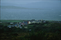 Vue du village d'Eyeries. © Philip Plisson / Plisson La Trinité / AA02353 - Nos reportages photos - Irlande, l'île verte