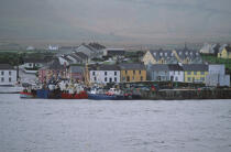 Bateaux de pêche à Portmagee. © Philip Plisson / Plisson La Trinité / AA02386 - Nos reportages photos - Irlande
