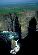 Falaises de Cliffs of Moher. © Philip Plisson / Plisson La Trinité / AA02436 - Photo Galleries - Cliff