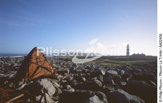 Wreck at Eeragh. - © Philip Plisson / Plisson La Trinité / AA02456 - Photo Galleries - Boat graveyard