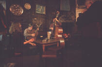 Musiciens dans un pub à Galway. © Philip Plisson / Plisson La Trinité / AA02467 - Nos reportages photos - Tradition