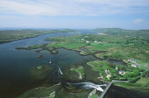 Vue aérienne de Clifden. © Philip Plisson / Plisson La Trinité / AA02511 - Nos reportages photos - Irlande