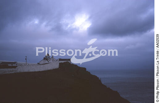 Trouée sur Clare Island. - © Philip Plisson / Plisson La Trinité / AA02539 - Nos reportages photos - Phares Irlande