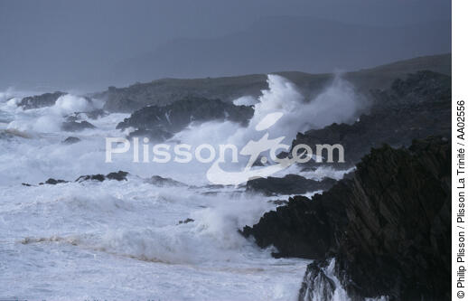 Vagues sur la côte d'Achill Island. - © Philip Plisson / Plisson La Trinité / AA02556 - Nos reportages photos - Achill Island