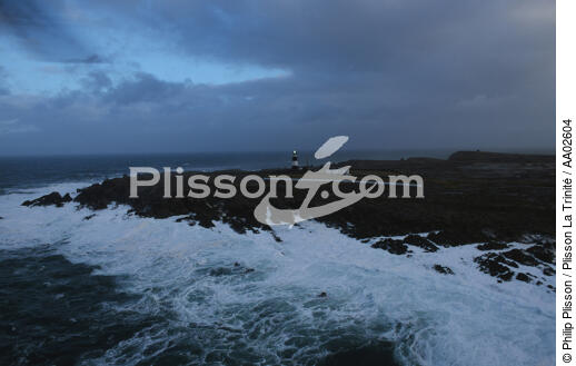 Phare de Tory Island. - © Philip Plisson / Plisson La Trinité / AA02604 - Nos reportages photos - Mer agitée